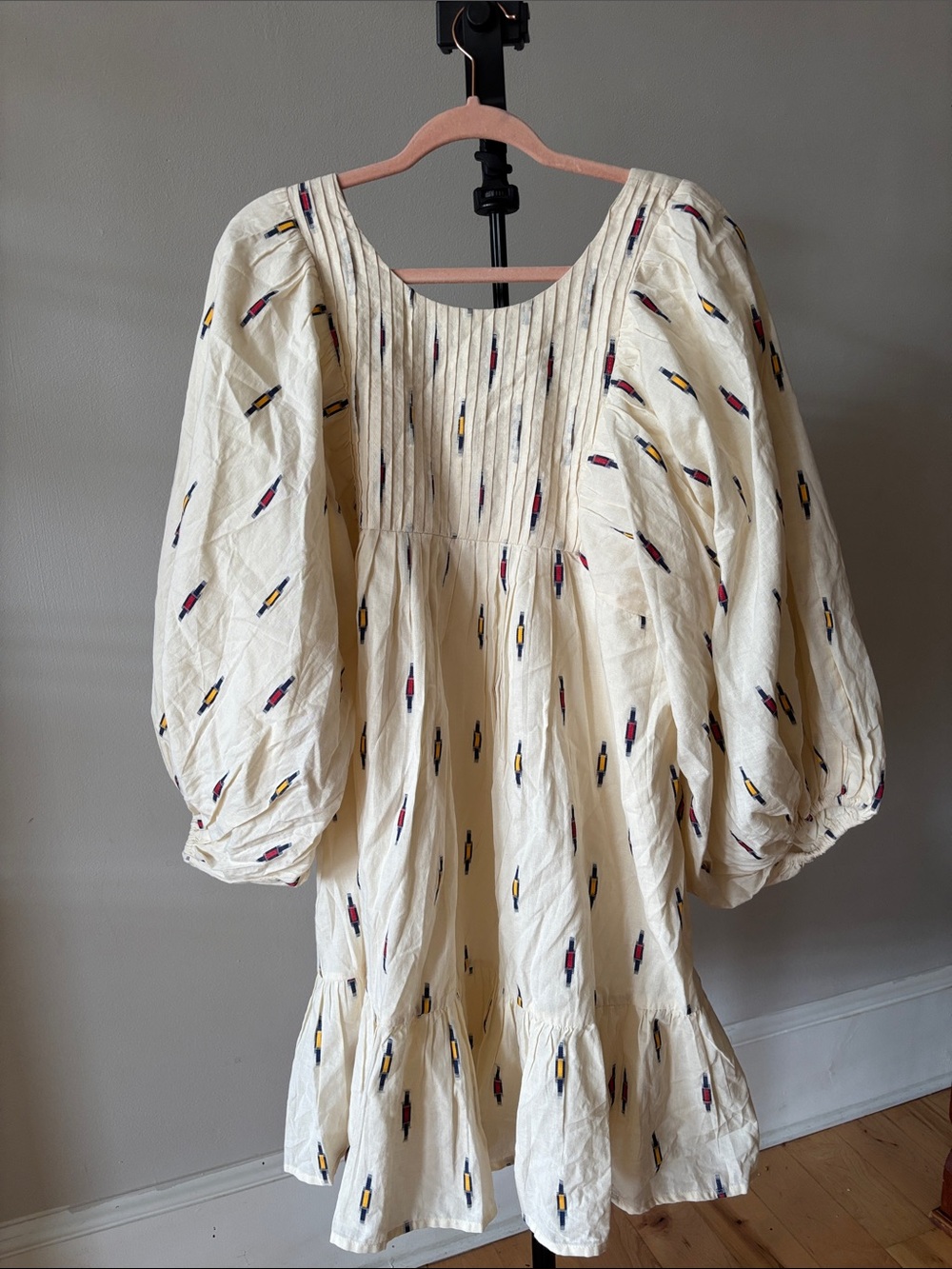 Cream Pintuck Midi Dress with Puff Sleeves